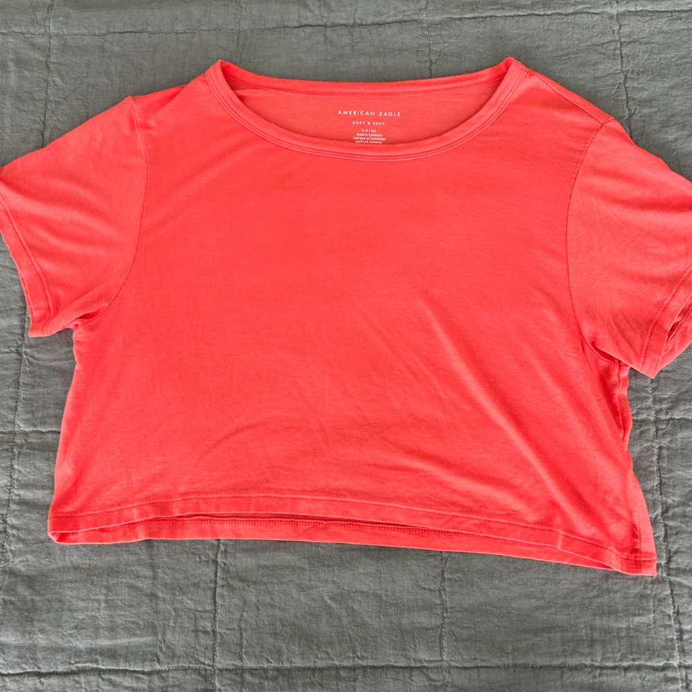 American Eagle soft and sexy shirt